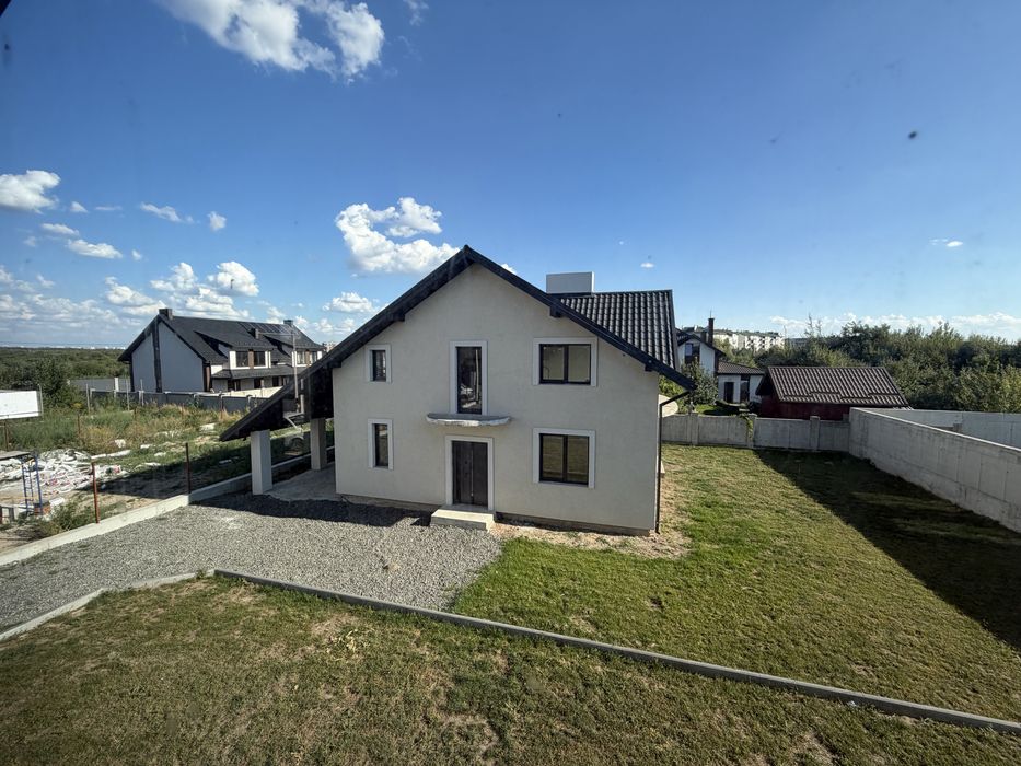 Продаж будинку біля Львова с. Скнилів