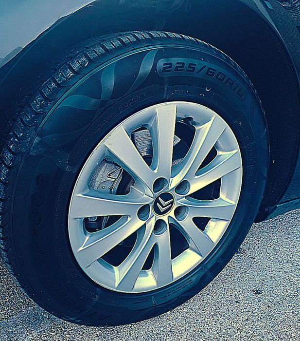 Citroën C5 1.6 HDi 112cv Automático • Pele • 148.000km