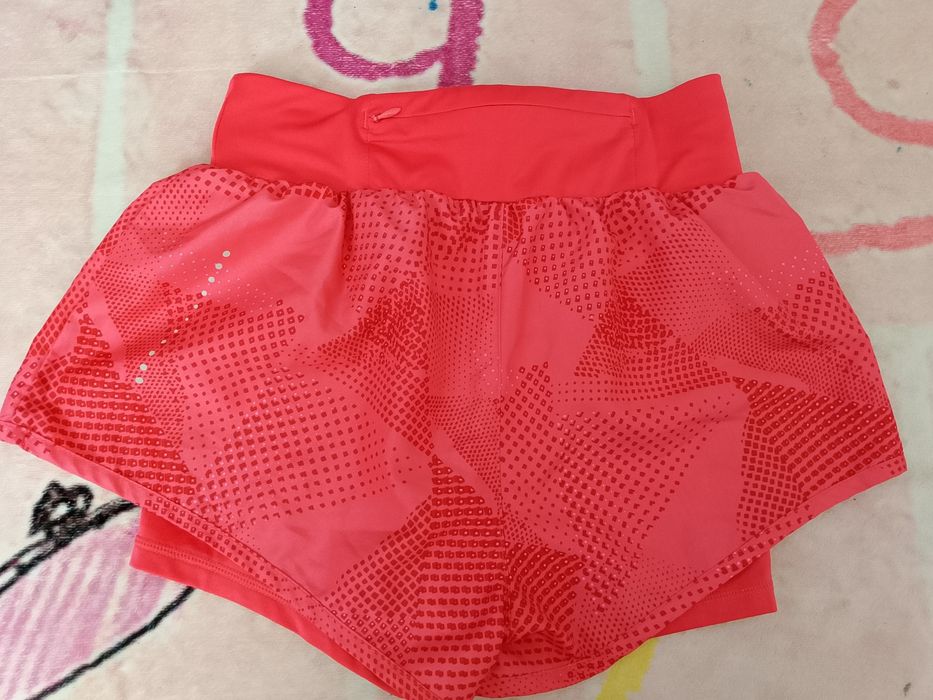 Damskie sportowe krótkie spodenki rozmiar XS