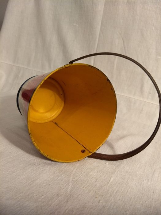 Balde em Lata de praia criança - Anos 1940 (?)