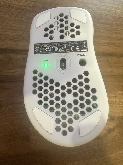 rato glorious model d wireless