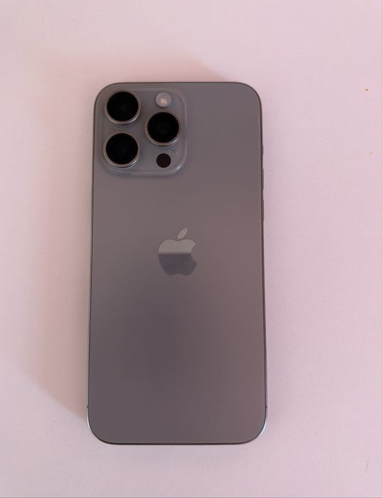 iPhone 16 Pro Max 256 GB – Stan idealny