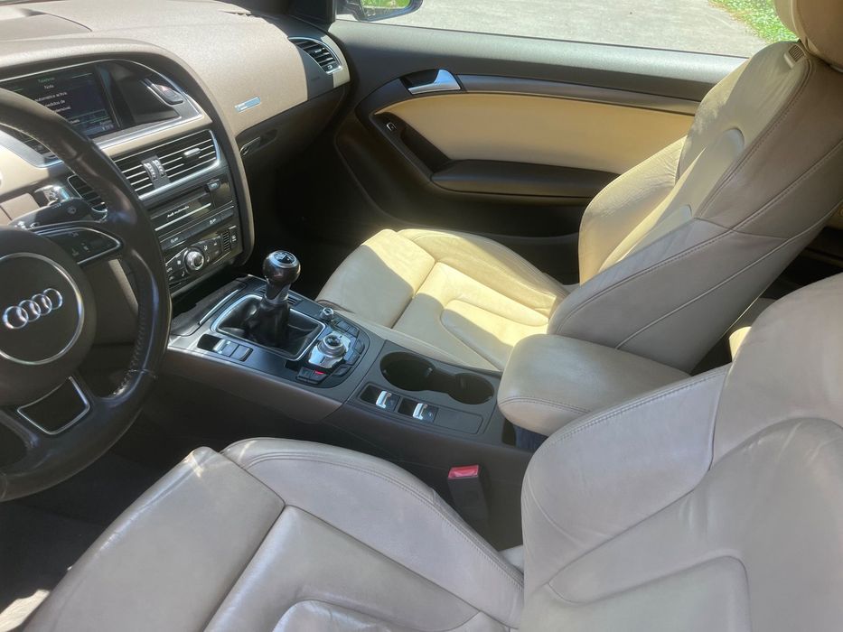 Audi A5 Cabrio 2.0 TDi S-line