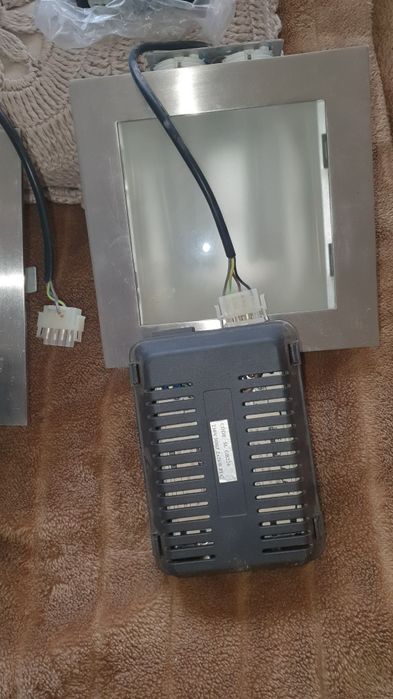 Vendo plafonds em inox  para teto á unidade .