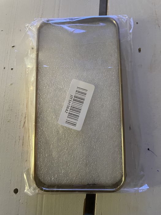 Etui dla Iphone 13 pro zloty