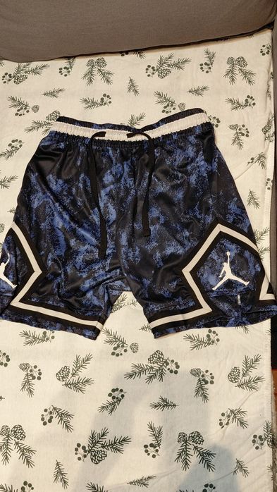 Fioletowe spodenki jordan