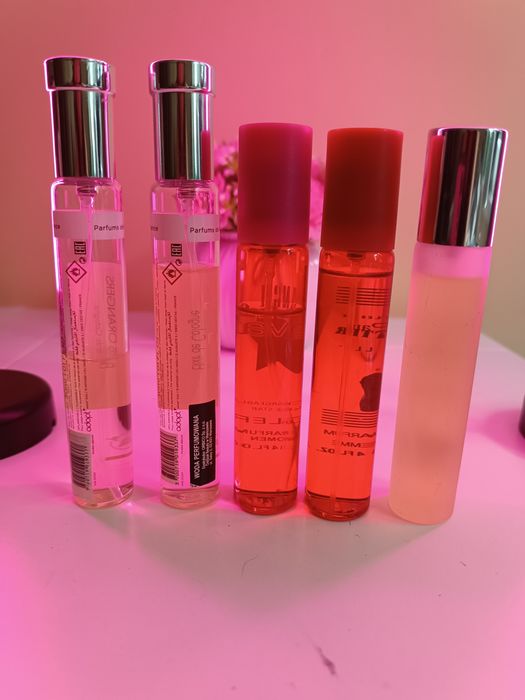 Zestaw słodkich zapachów perfumetki