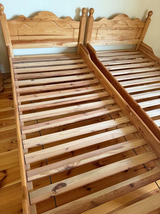 Rama łóżka plus stelaż drewniana używana