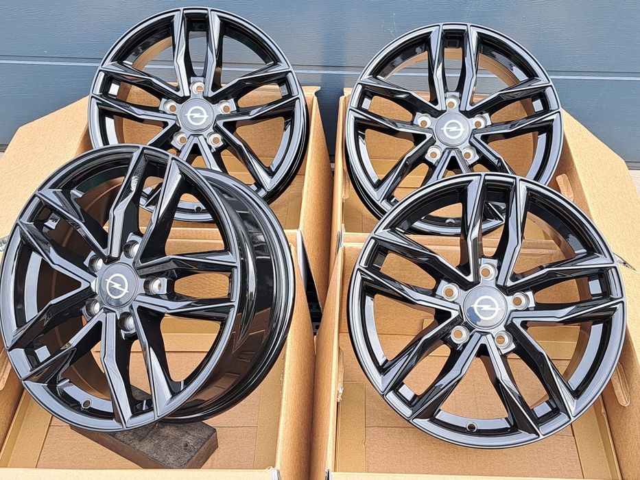 Alufelgi 16' Opel Vivaro 5x118 ET40 Nośność 900Kg CZARNE DM05