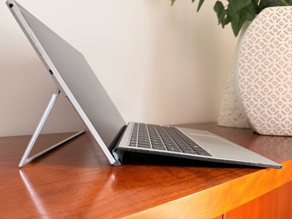 HP Elite X2 G8 Hibrido|13"FullHD+ Tactil|i7-1165G7|16Gb Ram|Ssd 512Gb|