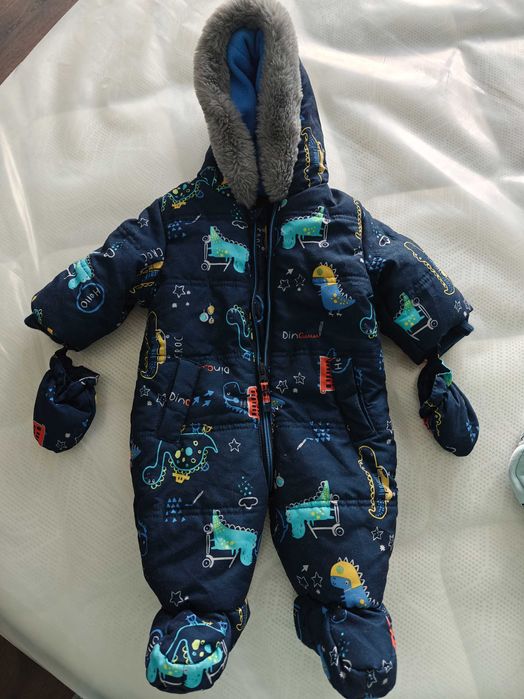 Kombinezon zimowy 0-3 msc