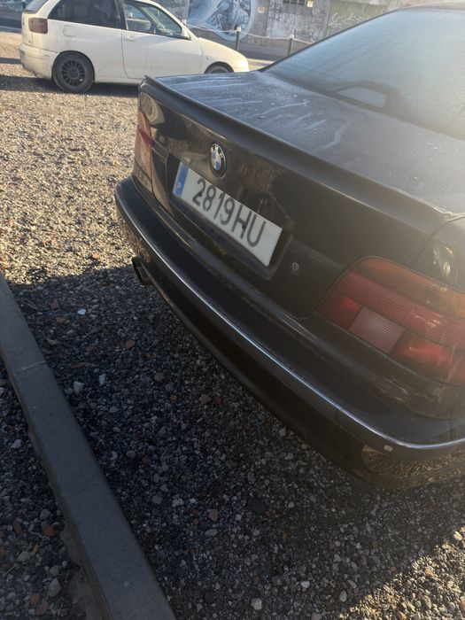 Vendo Bmw e39 520i
