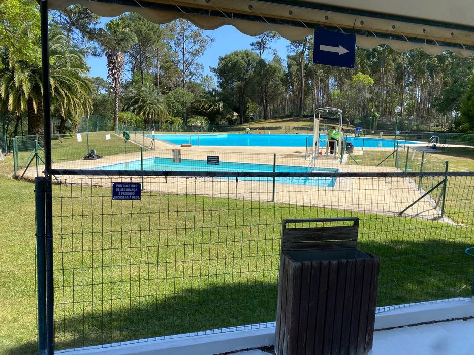 Vendo casa pre fabricada impecável