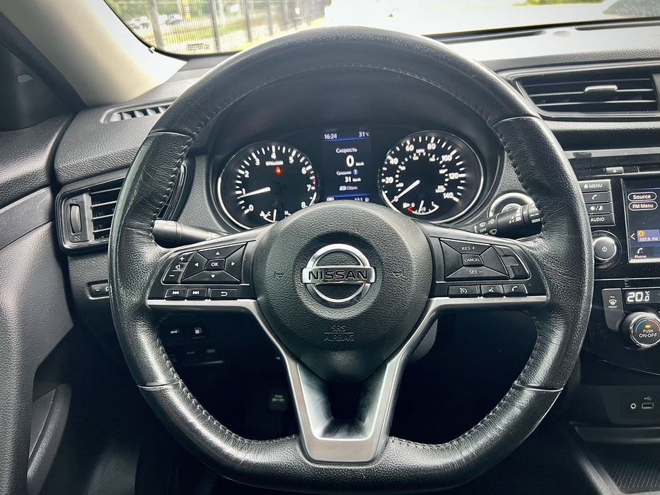 Продам Nissan Rogue.