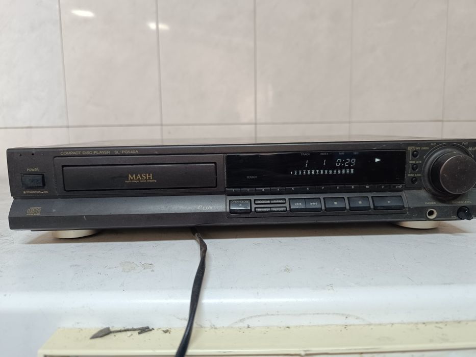 leitor de CDs Technics SL-PG540A