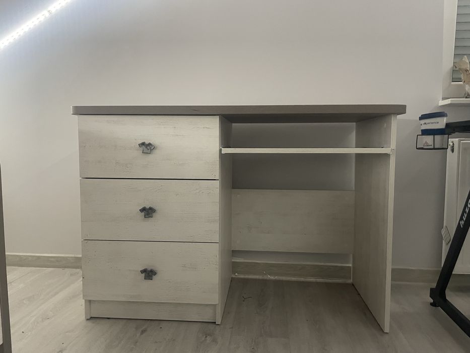 Biurko Odbiór Osobisty