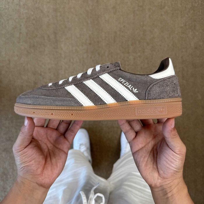 Buty sportowe adidas originals HANDBALL SPEZIAL R.45