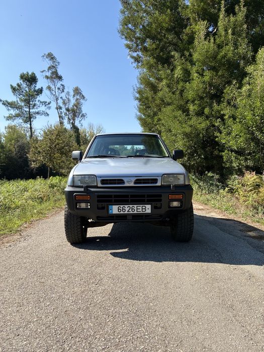 Nissan terrano ll 2.7 TD