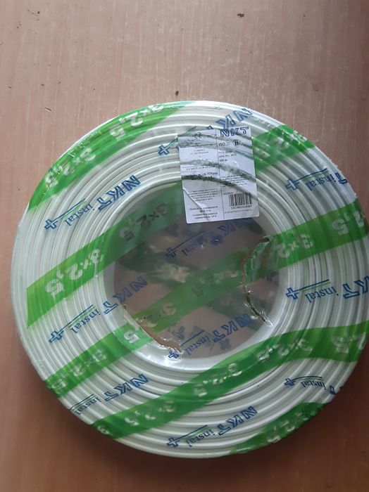Przewód podtynkowy YDY 3X2,5 (płaski))