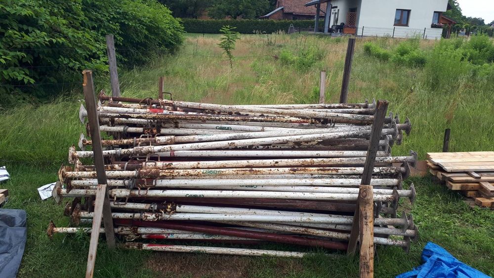 Stojak stojaki stemple metalowe budowlane budowa