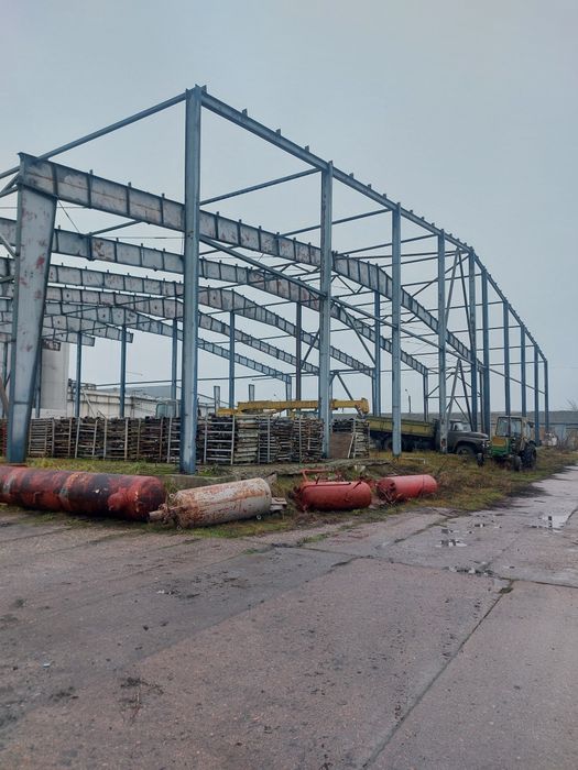 Продам ангар 51х54 метра