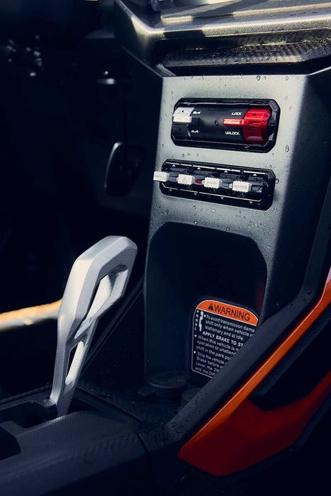 Продам мотовсюдохід баггі Cfmoto zforce z10 turbo