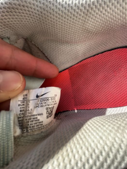 Sapatilha Nike Phanton 36