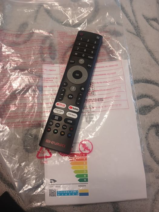 Продам новий смарт  телевізор 32,є гарантія