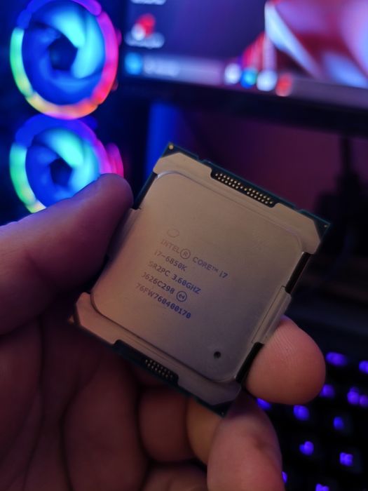 Procesor i7 6850k