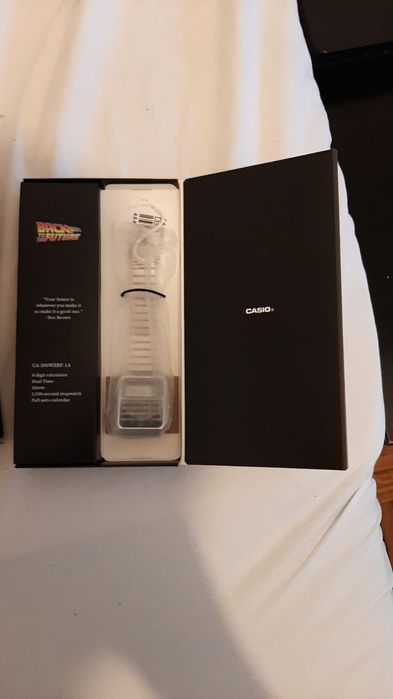 Novo Relógio Casio Black to the future