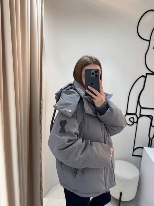 Куртка довша  Ami оверсайз білий сірий чорний колір