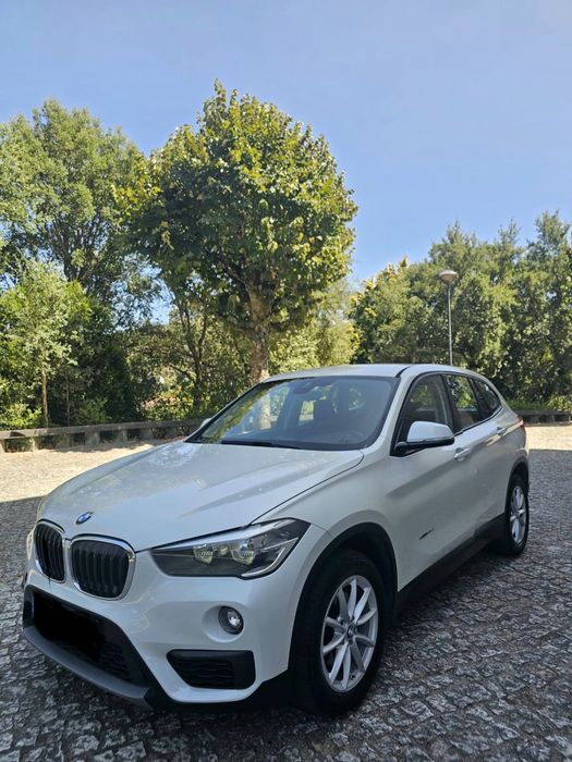 BMW X1 18D s-drive
