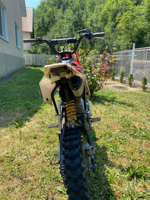 Продам Ycf pilot f150e