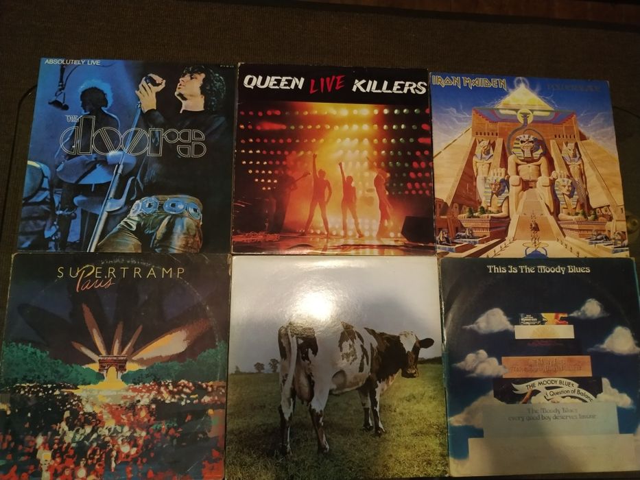 Discos vinil (Doors, Queen, I. Maiden, M. Blues, Supertramp, P. Floyd)