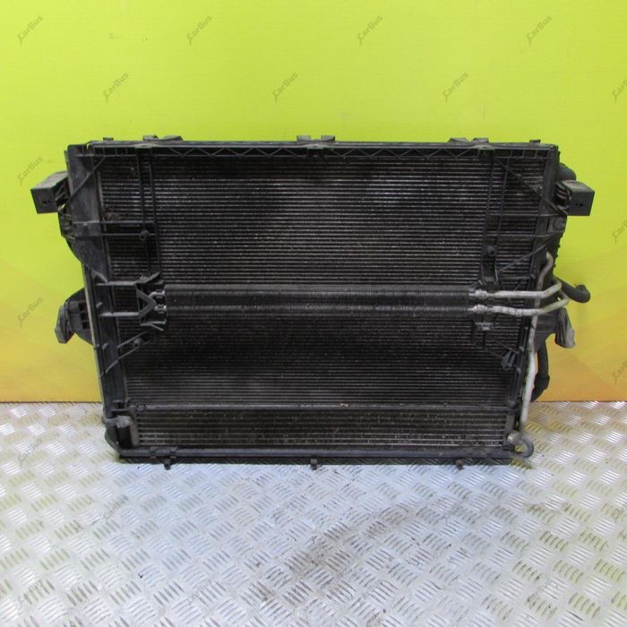 Касета радіаторів Туарег Volkswagen Touareg кассета радиаторов