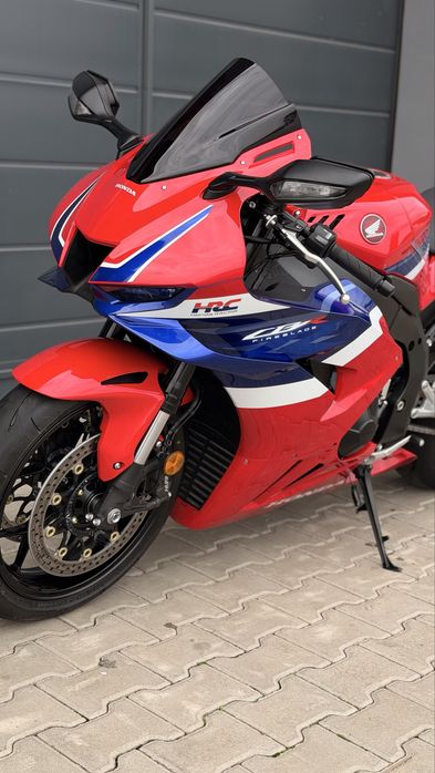Мотоцикл HONDA CBR 1000 RR-R Fireblade