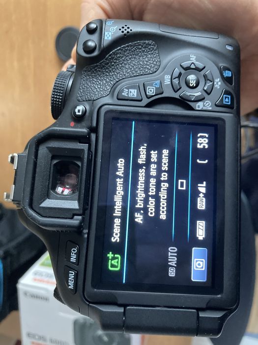 Canon EOS 600D + obiektyw 18-55 + filtr UV  migawka 2433 zdjecia