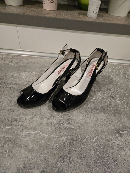 Szpilki na obcasie 39