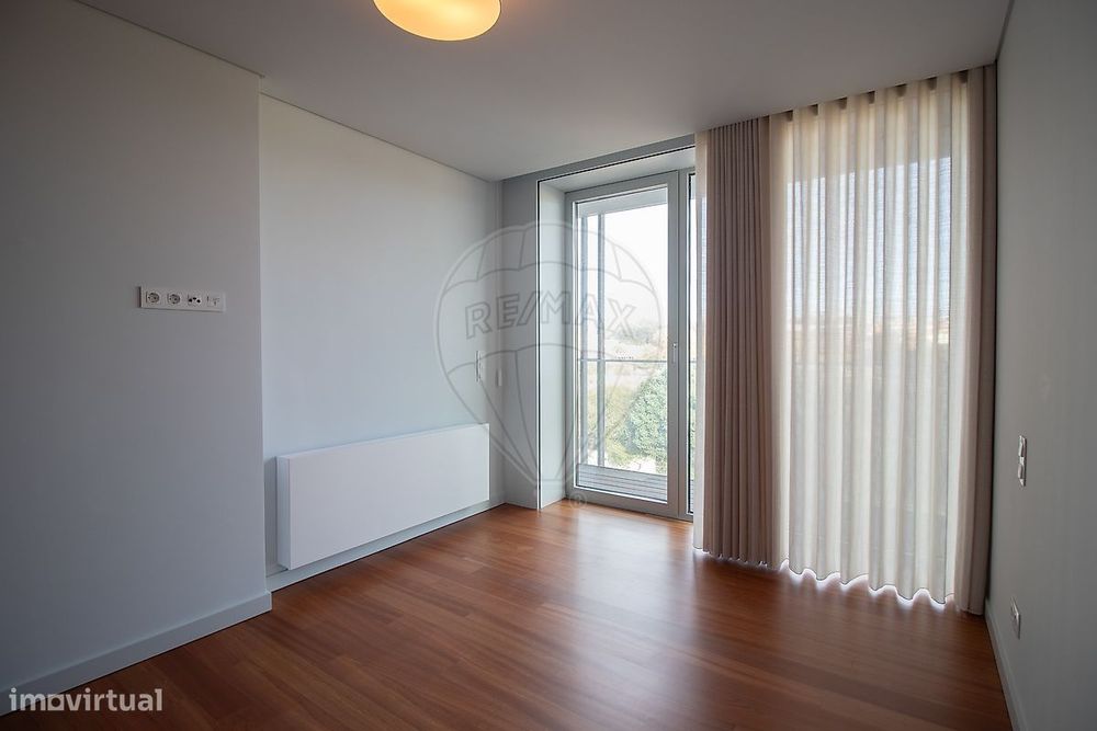 Apartamento T2 para arrendamento