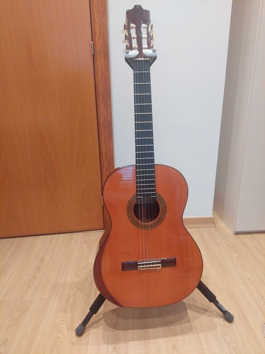 Guitarra Clássica Alhambra 9C