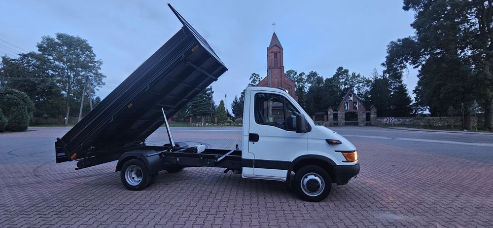 Iveco Daily 2.8 wywrotka 4m   3500kg