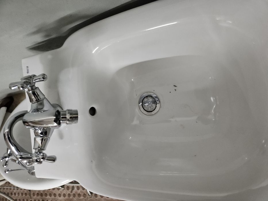 Bidé para casa de banho Roca