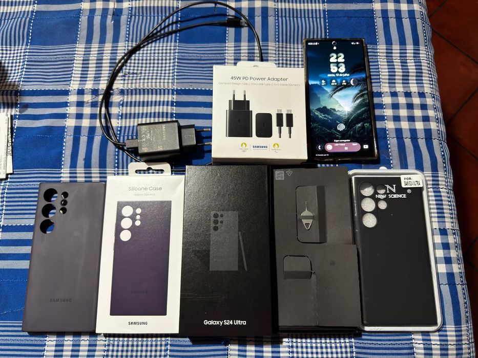 Samsung galaxy s24 ultra 256gb 12GB RAM titanium black  + acessórios