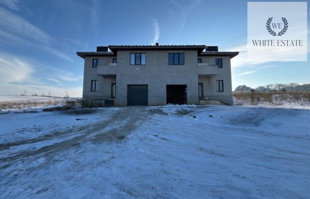 Продаж 2 поверхового дуплекса у с. Чистилів