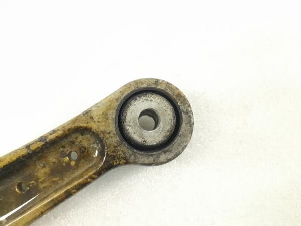 Braço de suspensão trás esquerdo MERCEDES-BENZ Classe C (W204)