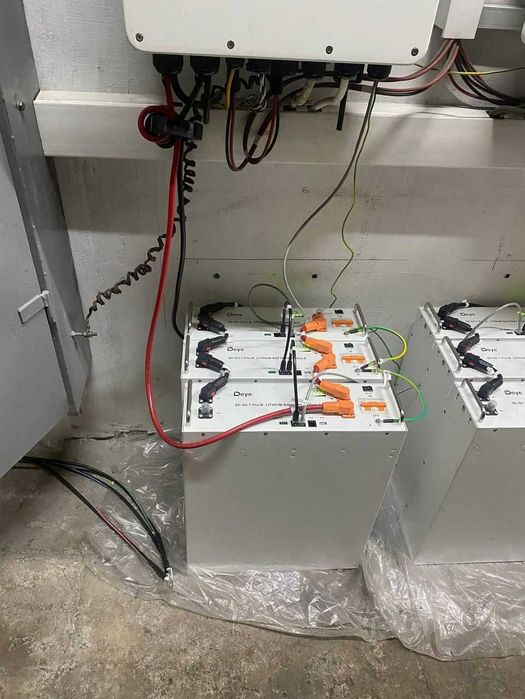 Инвертор Deye 6 кВт гибридный чистый синус  батарея Інвертор