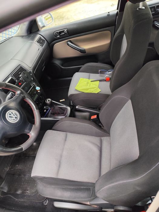 Vendo volkswagen golf