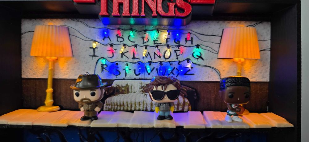 Półka / Stojak - Kinder Joy - ledy - Stranger Things