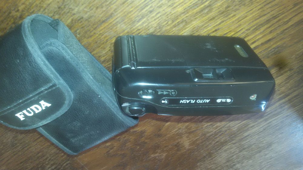 Fuda 330 Auto Flash aparat fotograficzny