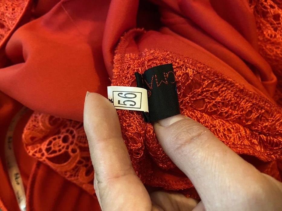 Сукня червона